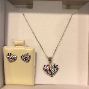 Piercing Pagoda matching necklace and earrings